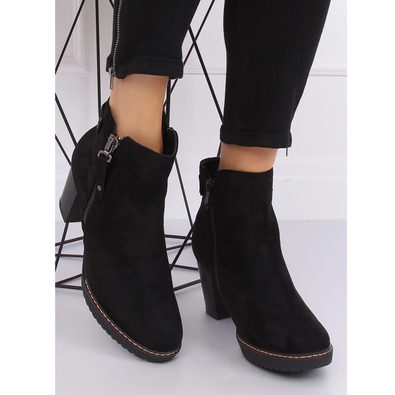 Daim noir noir 8B856 Bottines noires à talons 1