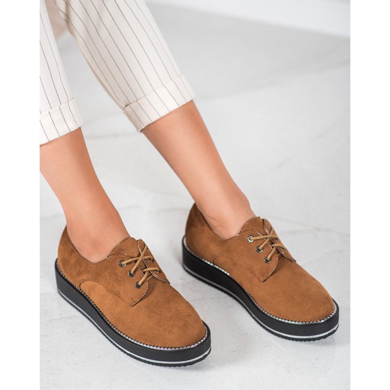 Forever Folie Chaussures sur la plate-forme brun 1