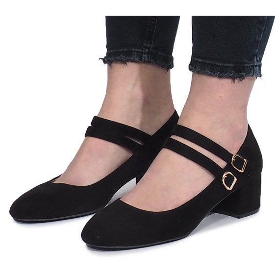 Escarpins noirs sur le post Tamara le noir 1