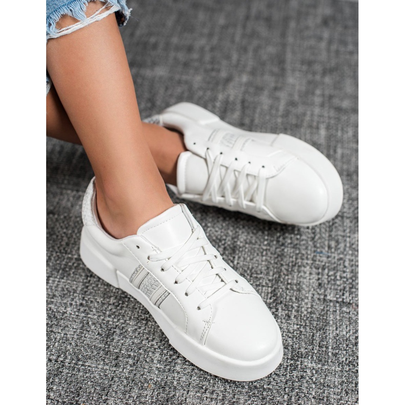 Bestelle Chaussures de sport blanches 1