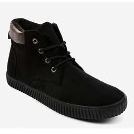Baskets isolées noires pour hommes AN06 1