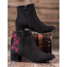 Small Swan Bottes avec application le noir 4