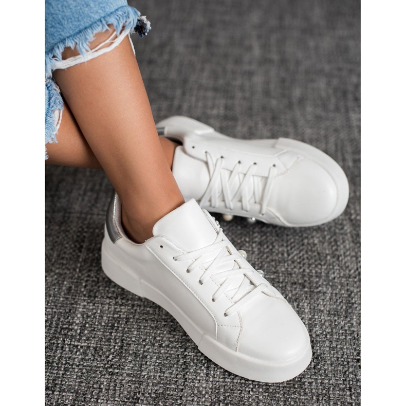 Bestelle Chaussures de sport avec ornements blanc 1