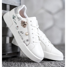 Bestelle Chaussures de sport avec ornements blanc 2