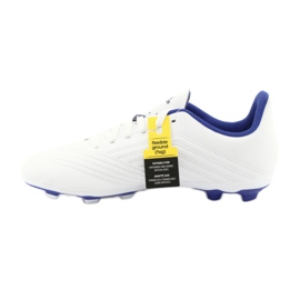 Chaussures de foot Adidas Predator 19.4 FxG Jr CM8542 blanc 2