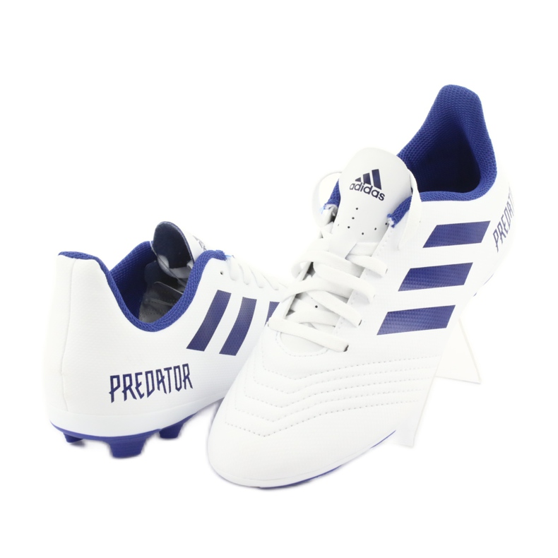 Chaussures de foot Adidas Predator 19.4 FxG Jr CM8542 blanche 3