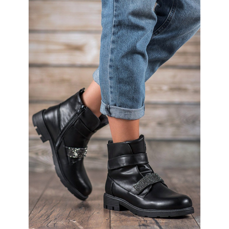 Evento Travailleurs avec des cristaux noir 1