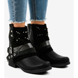 Bottes isolantes noires, richement décorées A-351 le noir 1 Bottes isolantes noires, richement décorées A-351 le noir 1