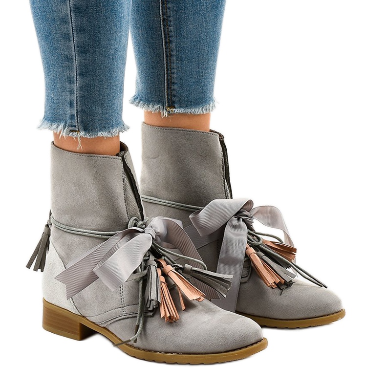 Bottines plates grises nouées à franges A-226 1
