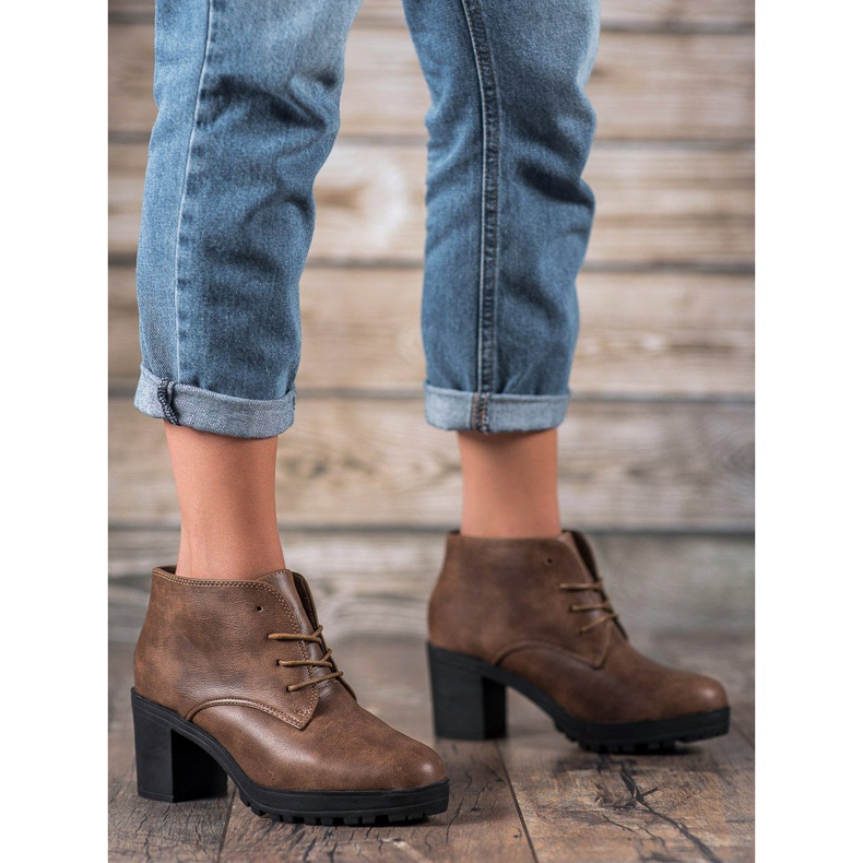 SHELOVET Bottes à lacets sur la plate-forme brun multicolore 1