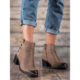 Vinceza Bottines en daim sur un bar brun 6