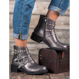 Forever Folie Bottes à clous gris 5