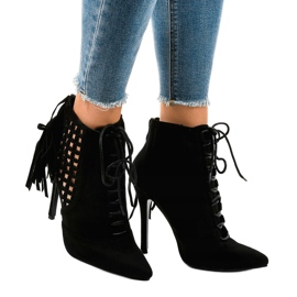 Bottes noires richement décorées 11047-1 1