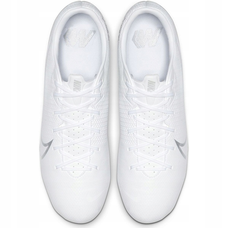 Chaussure de football Nike Mercurial Vapor 13 Academy FG / MG M AT5269-100 blanc blanc 1