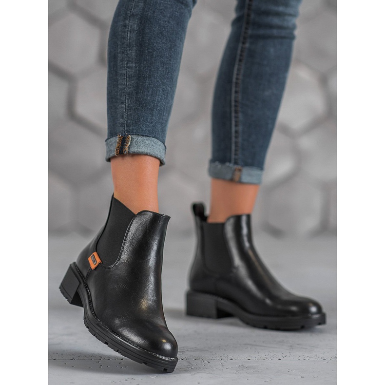 Bottines Chelsea noires de VINCEZA 2