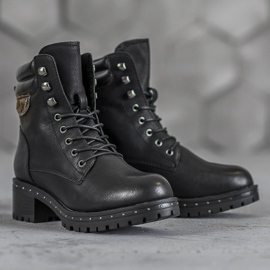 SHELOVET chaussons militaires sur un poste noir 2