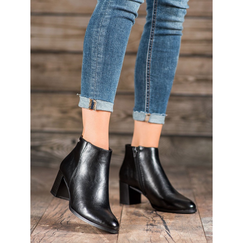 Bottes sur un poteau VINCEZA le noir 2