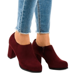 Bottines en daim marron avec une fermeture éclair JM-9 rouge 1