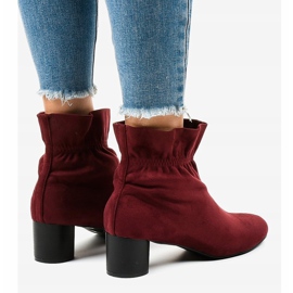 Bottes en daim marron sur le poteau JM5512M rouge 4