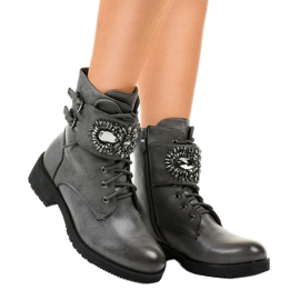 Boots femme grises à boucle et losanges 0-251 1 Boots femme grises à boucle et losanges 0-251 1