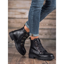 SHELOVET Travailleurs sur la plate-forme le noir 2 SHELOVET Travailleurs sur la plate-forme le noir 2