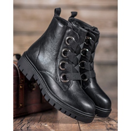 SHELOVET Travailleurs sur la plate-forme le noir 1 SHELOVET Travailleurs sur la plate-forme le noir 1