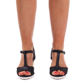 Sandales noires sur compensées YH2709 le noir 1