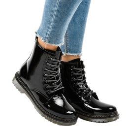 Boots laquées noires TL142-1 le noir 1