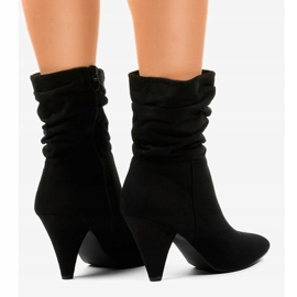 Bottines en daim noir sur le poteau F027 le noir 4