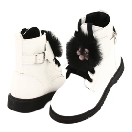 Bottes vernies d'Evento 1438 canettes blanche le noir 4