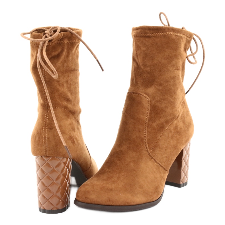 M.Daszyński Daszyński Bottes en daim sur un talon décoratif 154 Camel brun 4