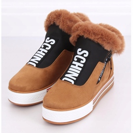 Baskets isolées marron NB311 Camel brun 4