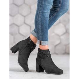 Kylie Bottes noires en daim le noir 7