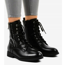 Bottes hautes pour femmes noires avec une fermeture éclair BM197 le noir 1 Bottes hautes pour femmes noires avec une fermeture éclair BM197 le noir 1