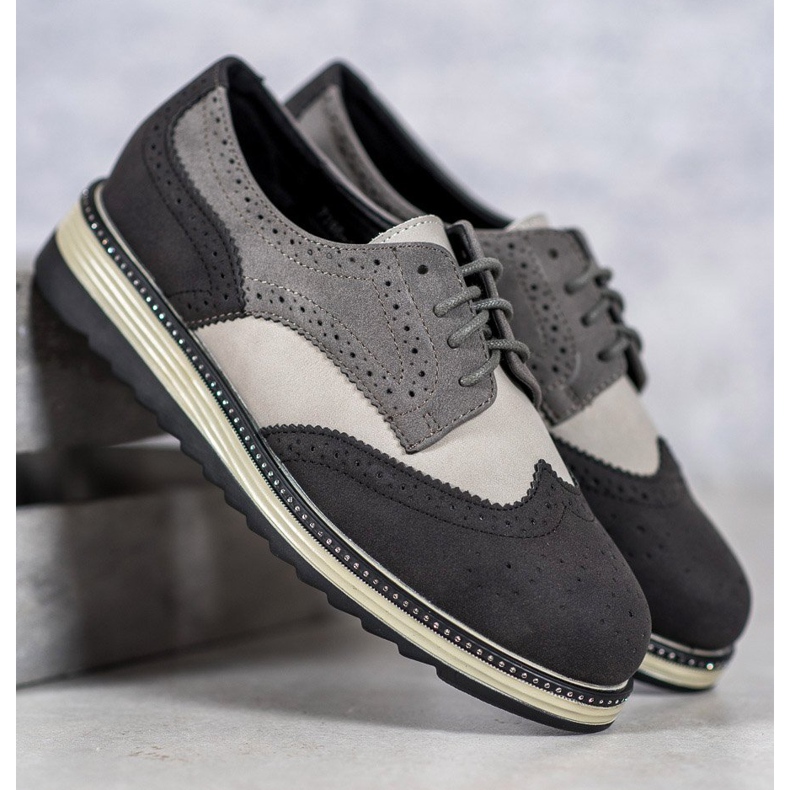 Chaussures VICES grises 2 Chaussures VICES grises 2