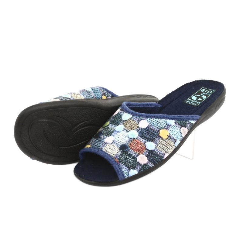 Chaussons 3D Adanex boules bleu marine multicolore 4 Chaussons 3D Adanex boules bleu marine multicolore 4