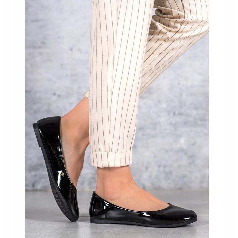Ballerines VICES laquées le noir 2