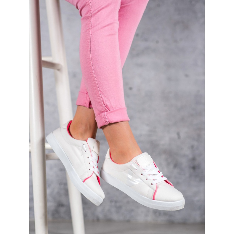 Baskets blanches VICES 2