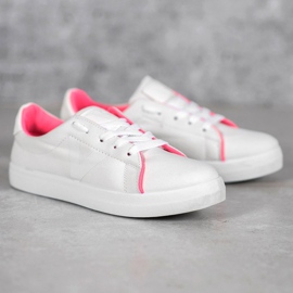 Baskets blanches VICES 1