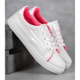 Baskets blanches VICES 6