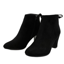 Bottines en daim noir sur le poteau W852 le noir 3