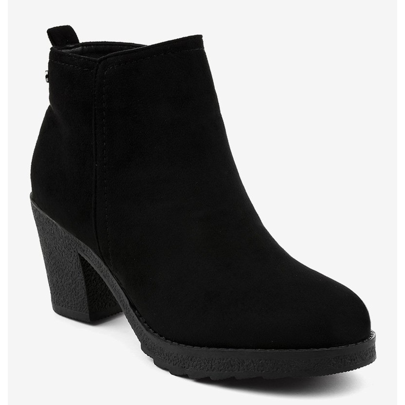 Bottines en daim noir sur le poteau YL96044 1