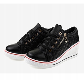 Baskets noires sur le coin LT-413B-1 le noir 3