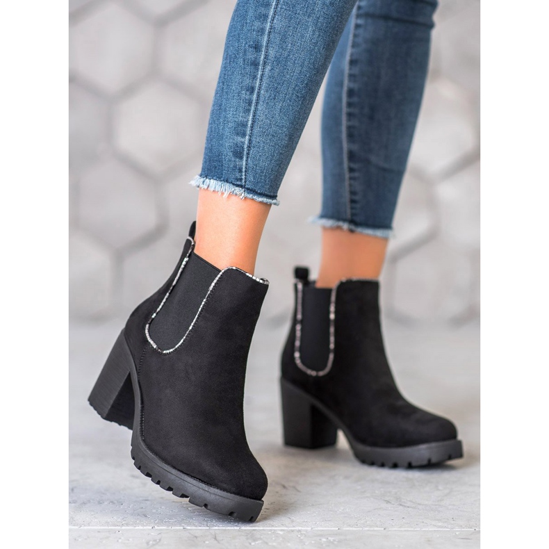 Erynn Bottines Chelsea en daim sur la plate-forme noir 1