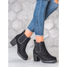 Erynn Bottines Chelsea en daim sur la plate-forme le noir 4