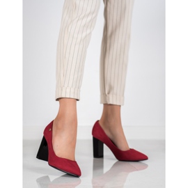 Goodin Escarpins en daim sur un pilier rouge 5