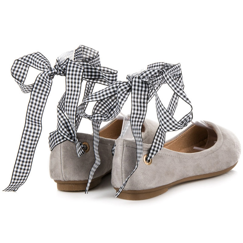 Ch. Creation Ballerines En Daim Avec Ruban gris 1