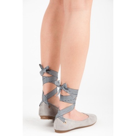 Ch. Creation Ballerines En Daim Avec Ruban gris 7