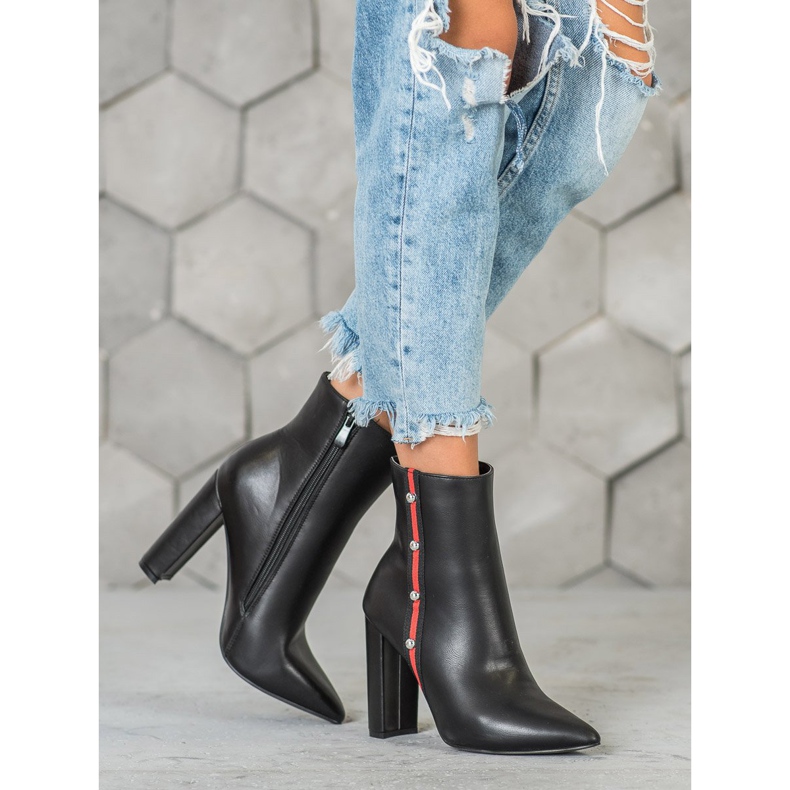 Seastar Bottes hautes avec ceinture décorative le noir 1 Seastar Bottes hautes avec ceinture décorative le noir 1