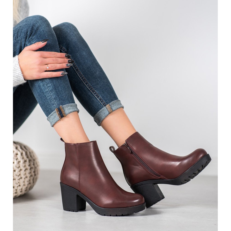 SHELOVET Bottes sur la plate-forme rouge 1